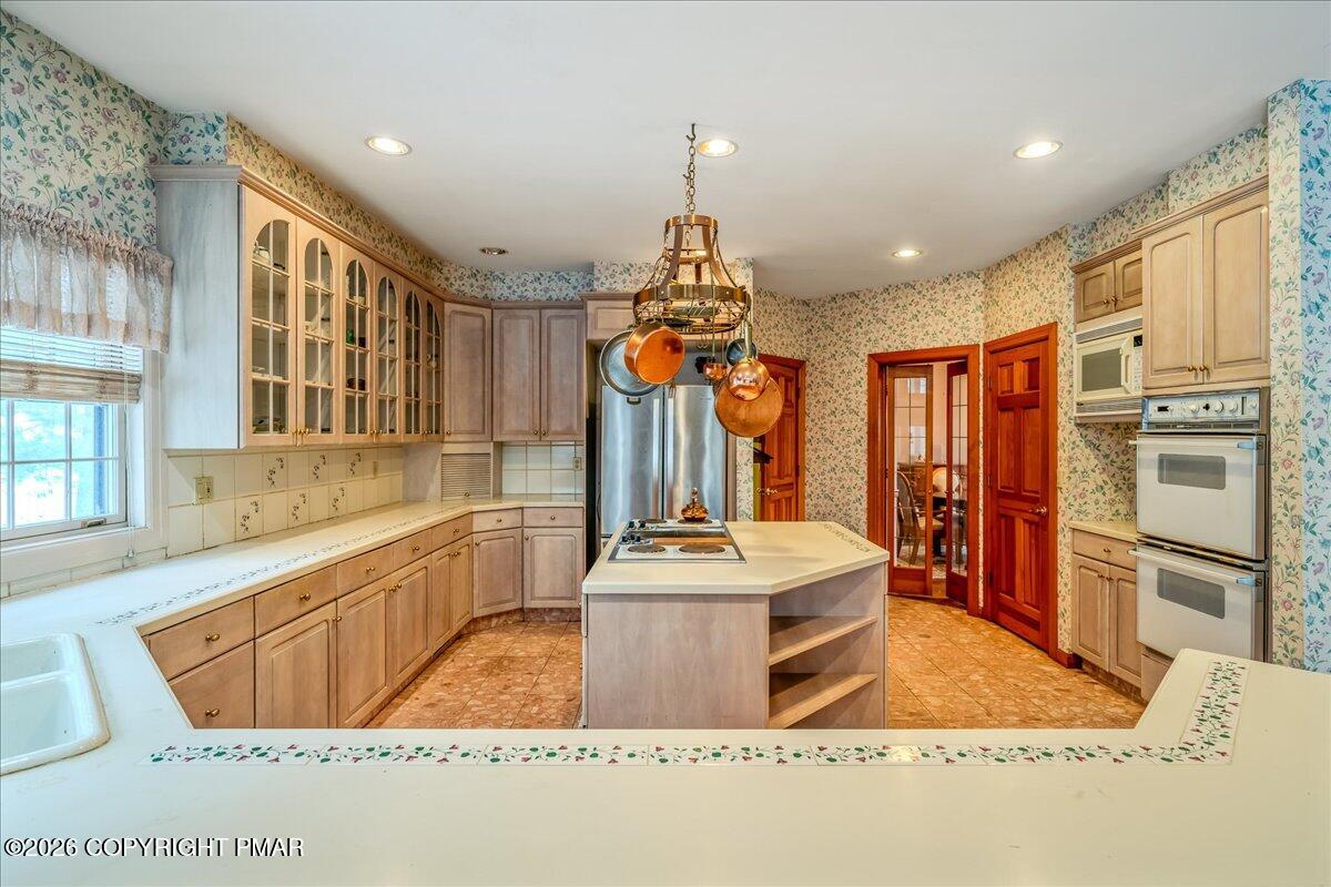 144 Ladderback Lane Cresco, PA 18326 - Photo 13 of 49 30-HomeView_Media-144_Ladderback_Ln