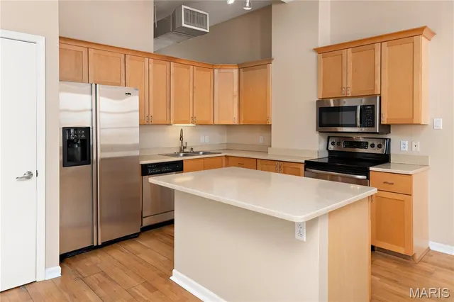 $140,000 | 1501 Locust Street, Unit 601, St. Louis, MO 63103