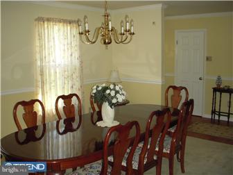16 Mill Road Shamong, NJ 08088 - Photo 2 of 9 Dining Room