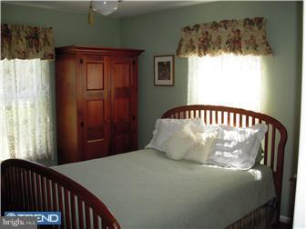 16 Mill Road Shamong, NJ 08088 - Photo 7 of 9 Bedroom - Main