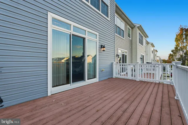 $2,950 | 11765 Skylark Road, Clarksburg, MD 20871