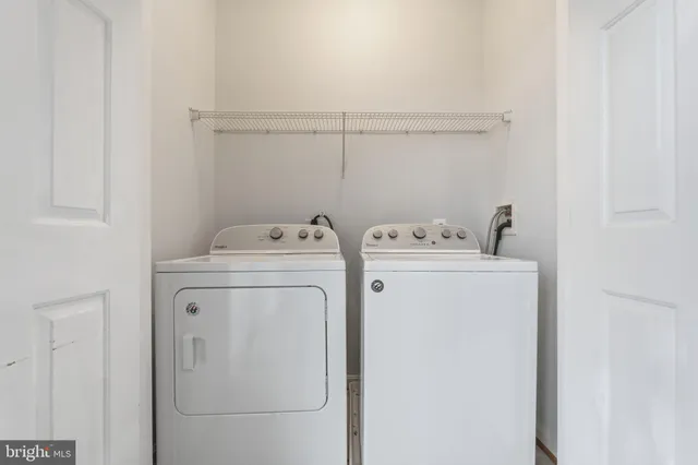 $2,950 | 11765 Skylark Road, Clarksburg, MD 20871