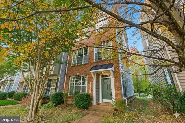 $2,950 | 11765 Skylark Road, Clarksburg, MD 20871