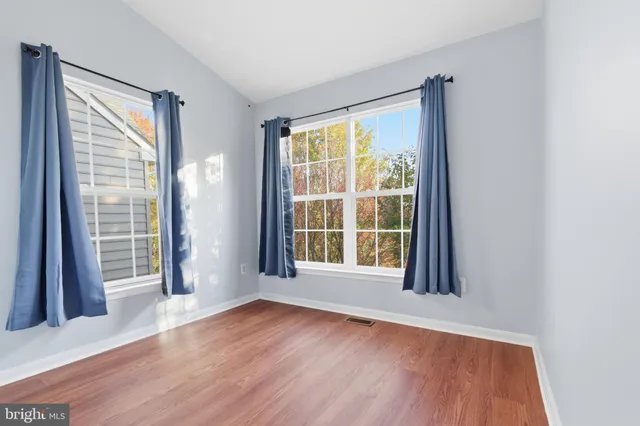 $2,950 | 11765 Skylark Road, Clarksburg, MD 20871