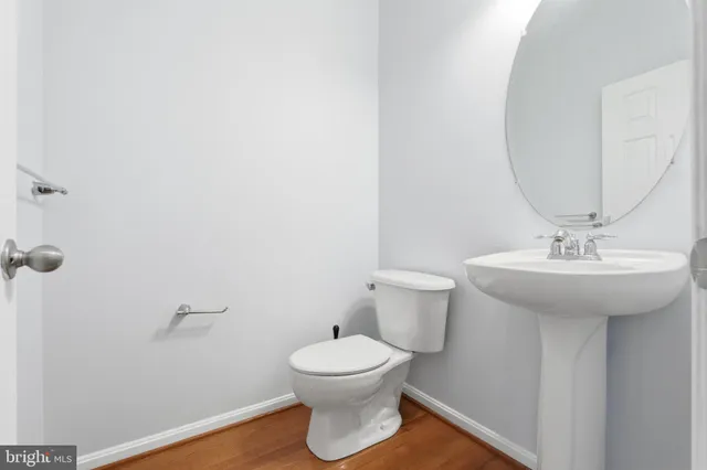 $2,950 | 11765 Skylark Road, Clarksburg, MD 20871