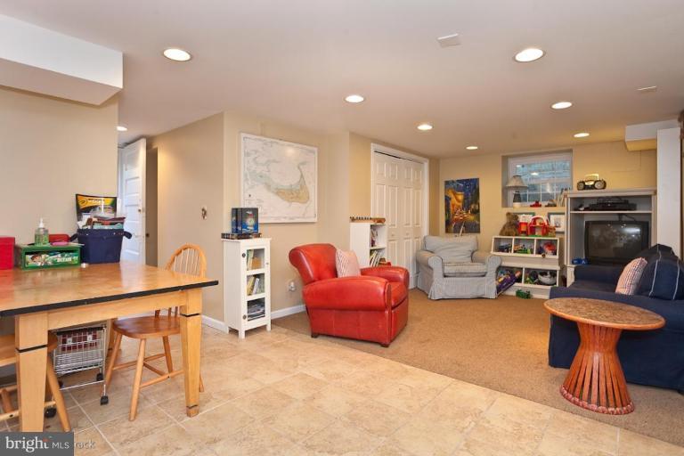 313 Overhill Road Baltimore, MD 21210 - Photo 20 of 28 Recreation Room