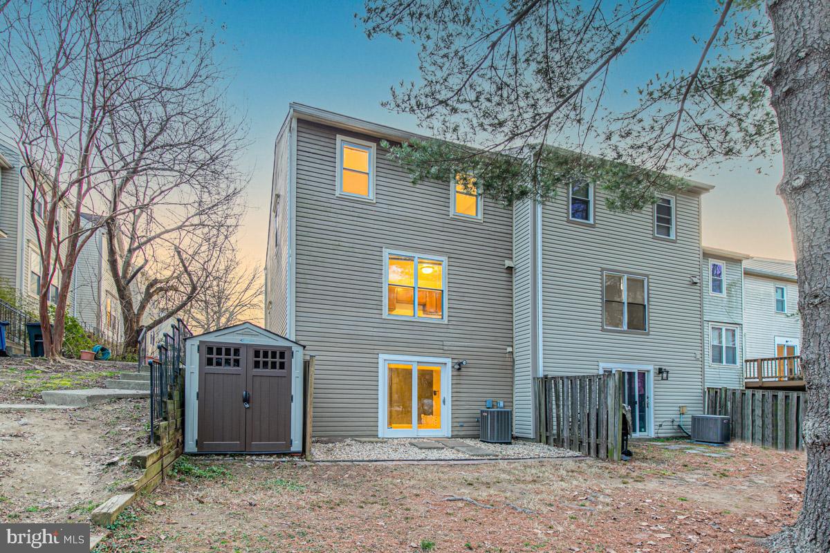 67 Kinsman View Circle Silver Spring, MD 20901 - Photo 2 of 31 Gallery Image 2