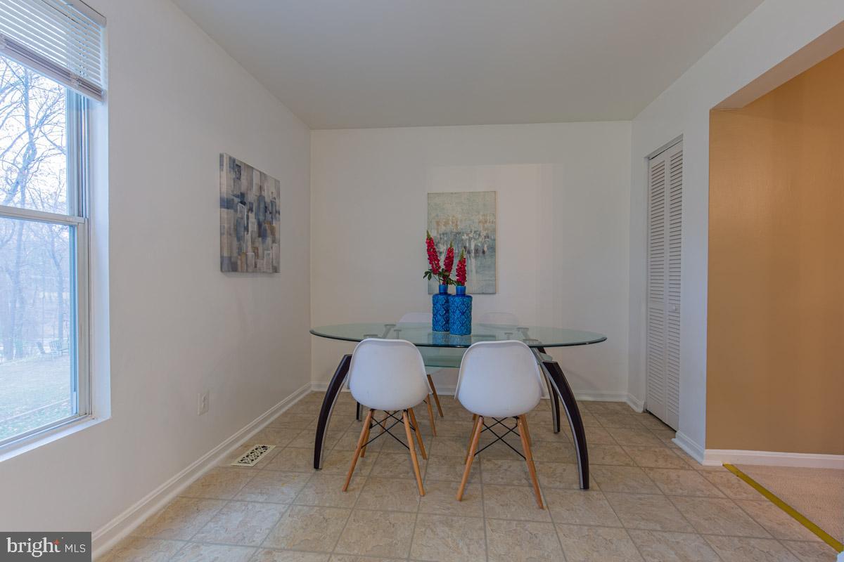 67 Kinsman View Circle Silver Spring, MD 20901 - Photo 10 of 31 Gallery Image 10