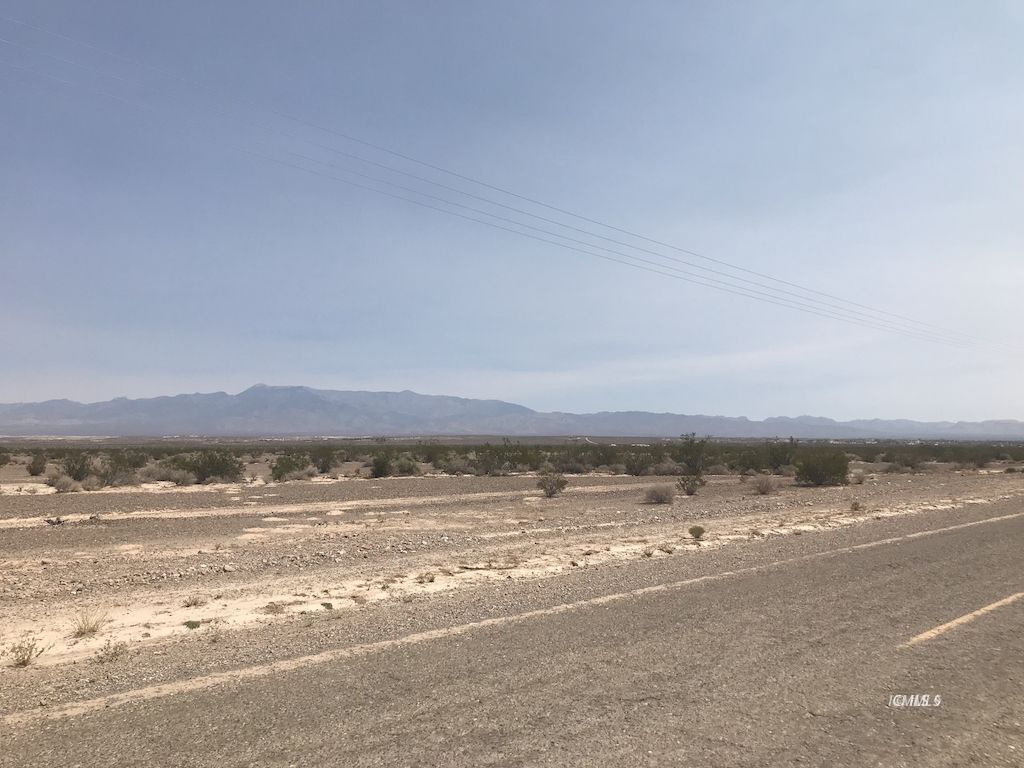 Spring Valley Tecopa, CA 92389 - Photo 8 of 13 a view of an ocean and a mountain