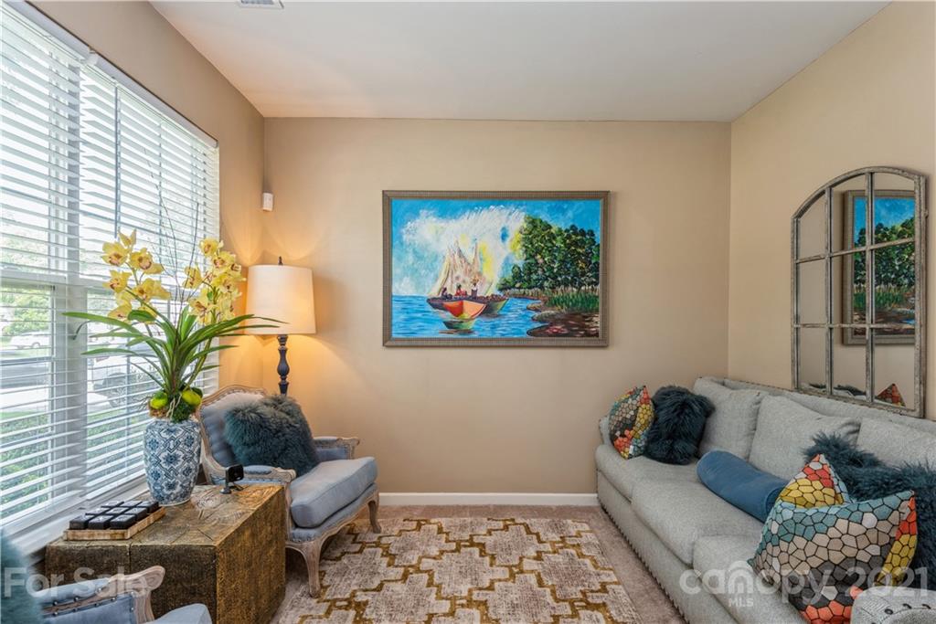 2129 Winthorp Ridge Road, Unit 286 Charlotte, NC 28270 - Photo 6 of 31 Gallery Image 6