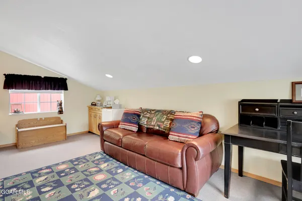 $600,000 | 1121 Gcr 2416, Kremmling, CO 80459