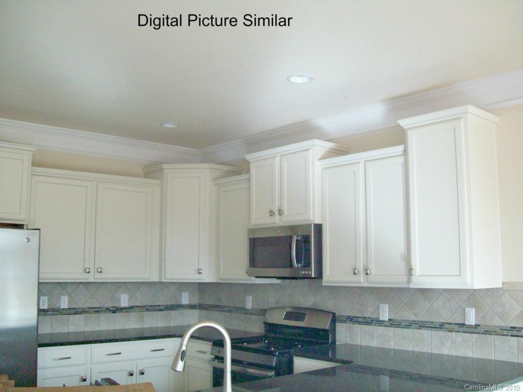 9112 Inverness Bay Road Charlotte, NC 28278 - Photo 15 of 16 Gallery Image 15