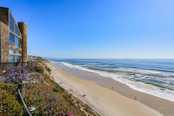 $15,500 | 325 South Sierra Avenue, Unit 45, Solana Beach, CA 92075