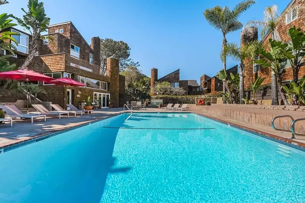 $15,500 | 325 South Sierra Avenue, Unit 45, Solana Beach, CA 92075