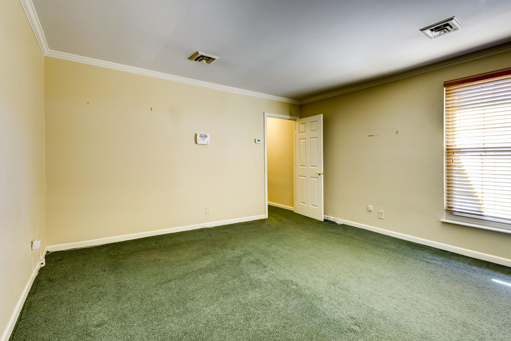 1126 General George Patton Road Nashville, TN 37221 - Photo 24 of 28 an empty room with a window