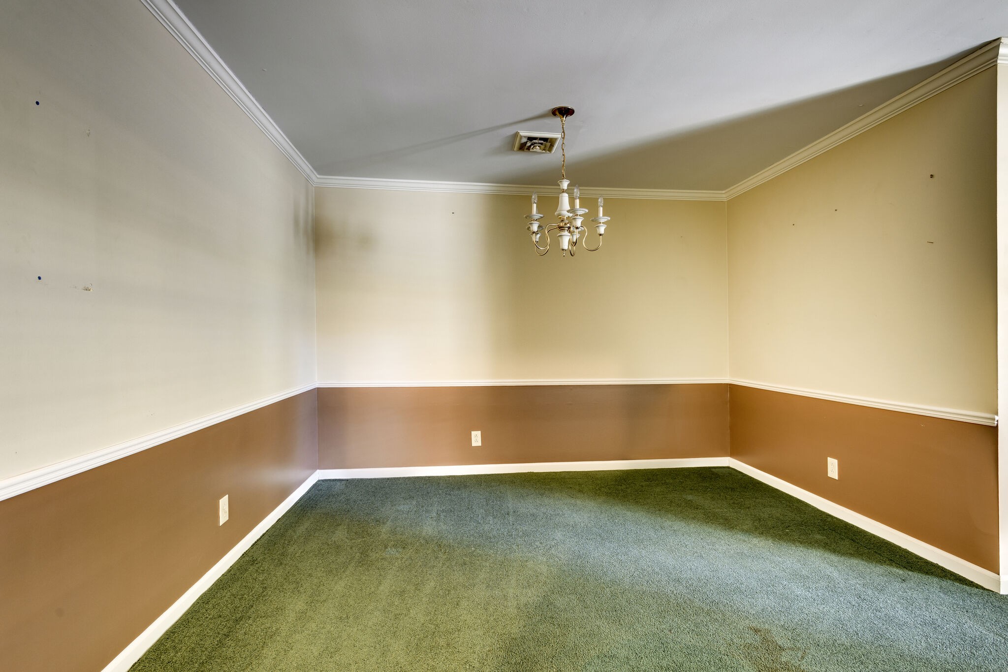 1126 General George Patton Road Nashville, TN 37221 - Photo 7 of 28 en empty room with a empty space
