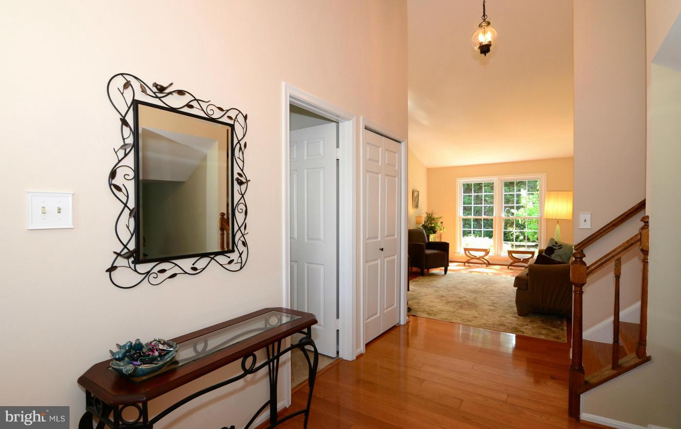 13364 Point Rider Lane Herndon, VA 20171 - Photo 8 of 29 Interior (General)