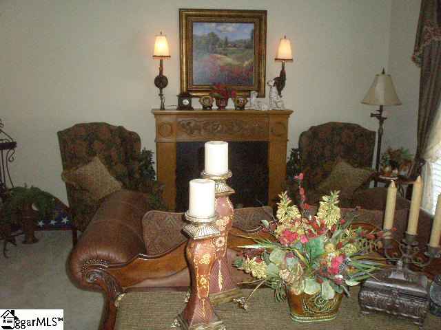 205 Rivanna Lane Greenville, SC 29607 - Photo 4 of 25 Gallery Image 4