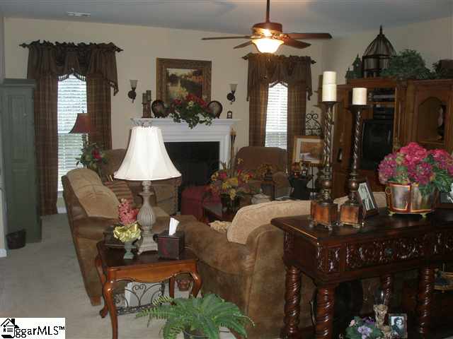 205 Rivanna Lane Greenville, SC 29607 - Photo 7 of 25 Gallery Image 7