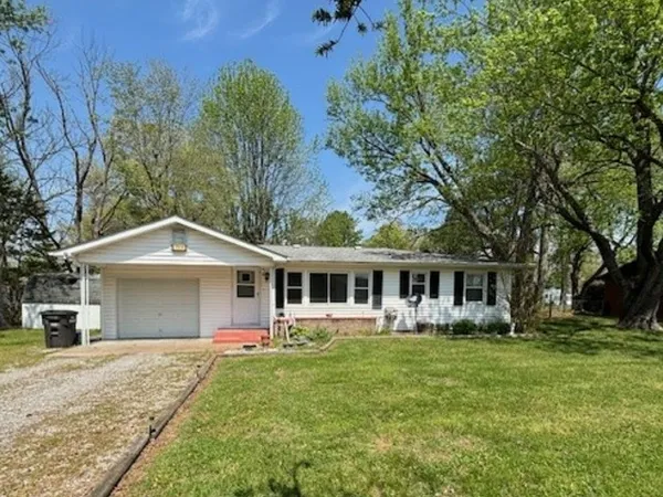 $78,000 | 1518 East Grand Avenue, Carbondale, IL 62902