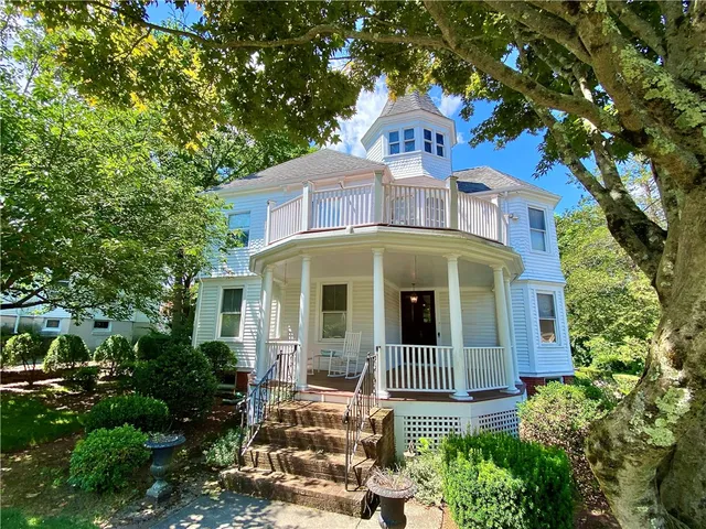 $599,000 | 308 Harris Avenue, Woonsocket, RI 02895