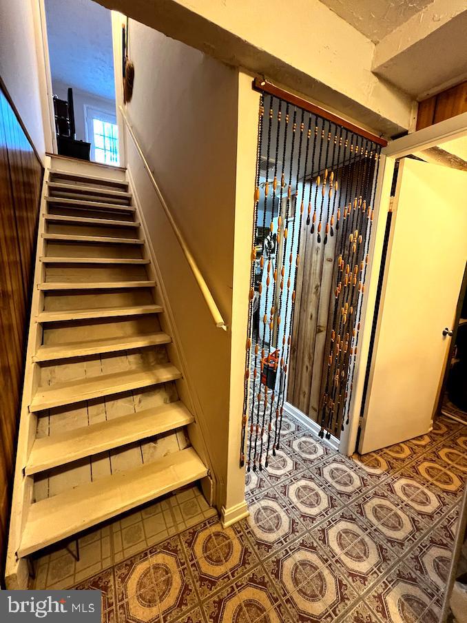 8318 Brookvale Court Springfield, VA 22153 - Photo 16 of 21 a view of entryway with a front door