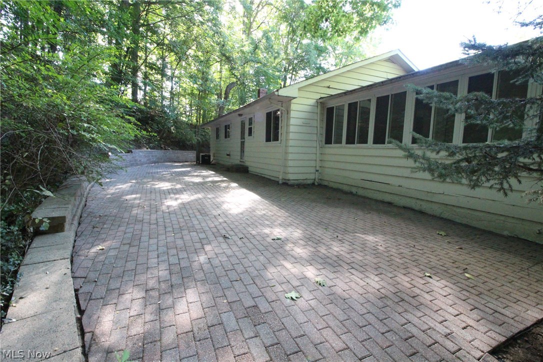 366 Miles Road Chagrin Falls, OH 44022 - Photo 10 of 10 Gallery Image 10