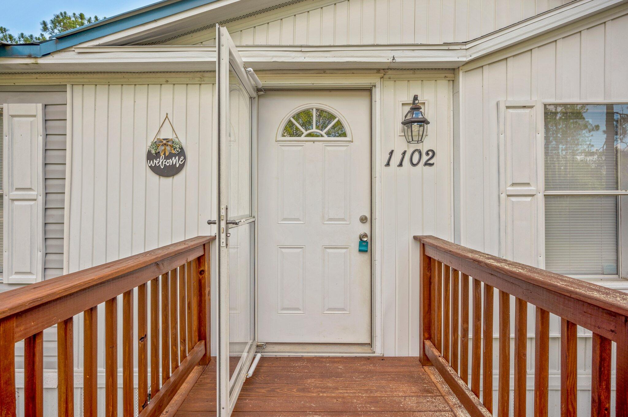 1102 Girl Scout Road DeFuniak Springs, FL 32433 - Photo 4 of 47 4-web-or-mls-1102 Girl Scout Rd-04