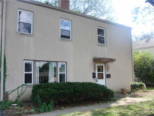 1847 Milden Road, Unit 2 Upper Arlington, OH 43221 - Photo 1 of 16
