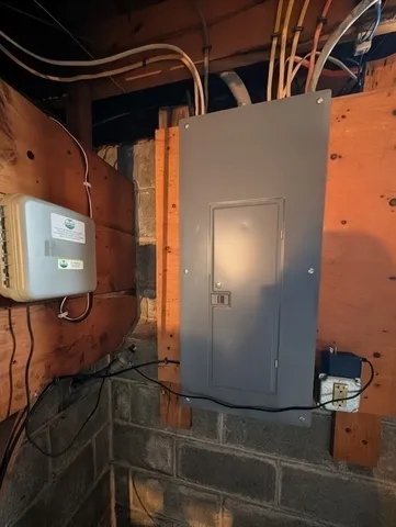 $459,900 | 14 Walnut Street, Oxford, MA 01540