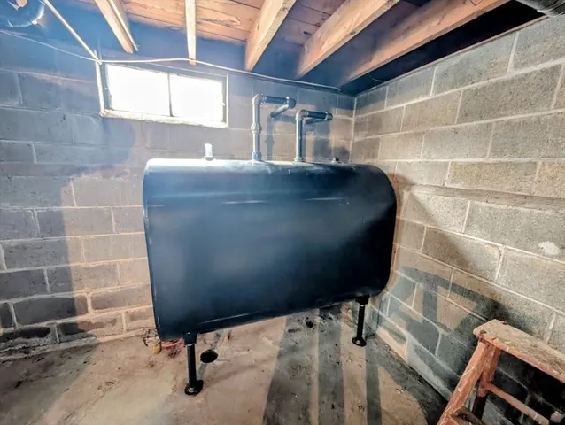 $459,900 | 14 Walnut Street, Oxford, MA 01540