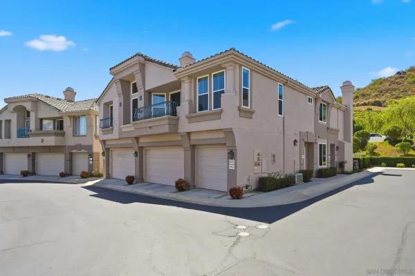 $720,000 | 18612 Caminito Pasadero, San Diego, CA 92128
