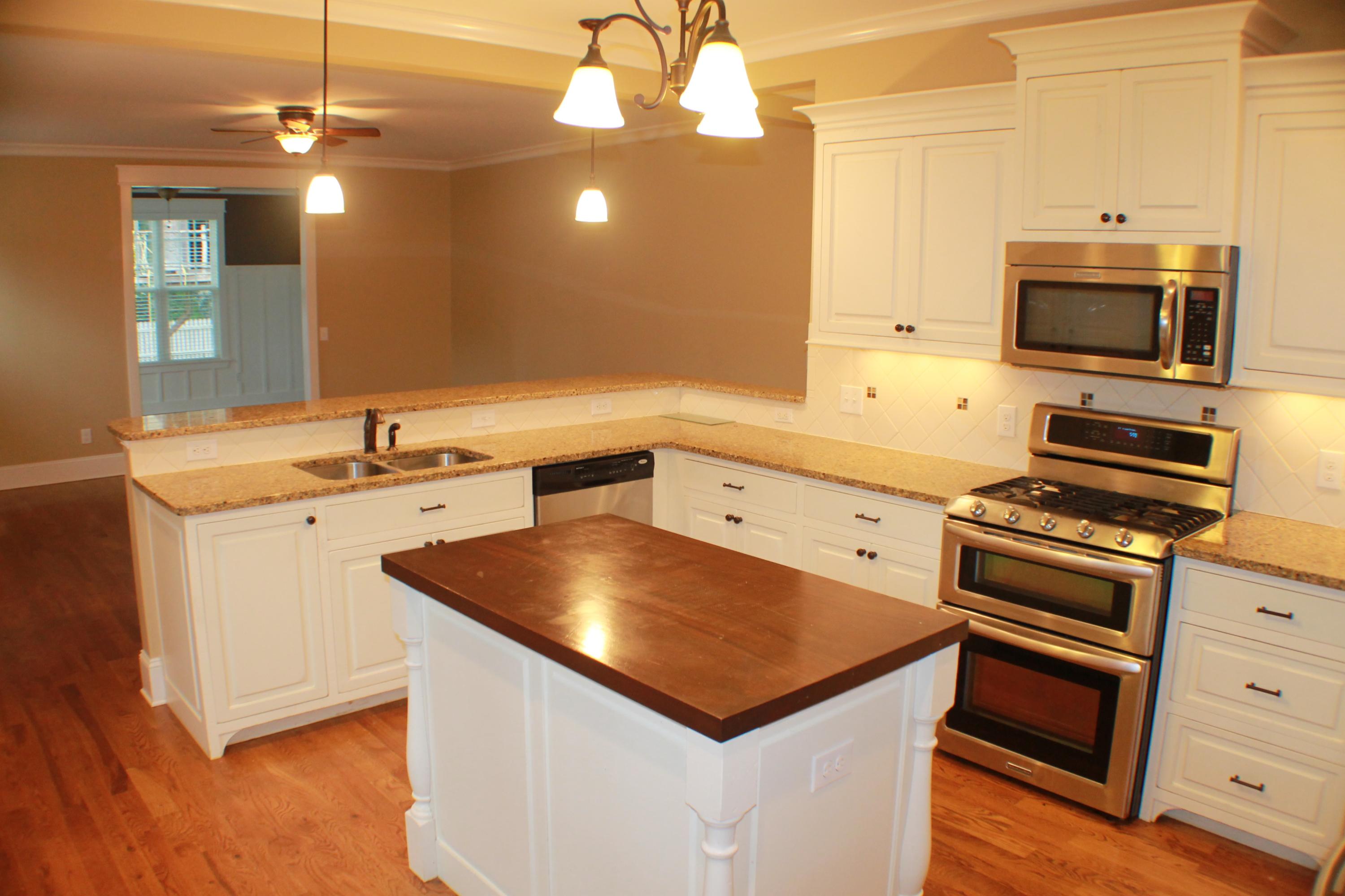 205 Short Road Pinehurst, NC 28374 - Photo 3 of 28 Kitchen