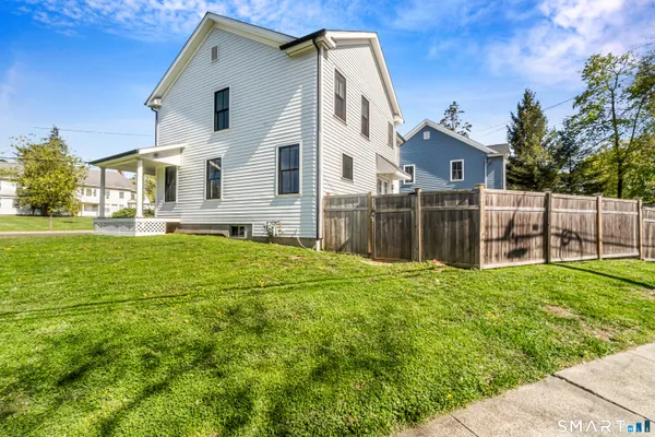 $579,900 | 273 Brooklawn Avenue, Bridgeport, CT 06604