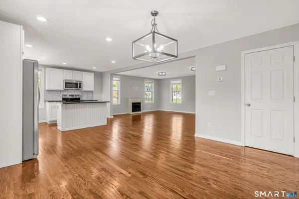 $579,900 | 273 Brooklawn Avenue, Bridgeport, CT 06604