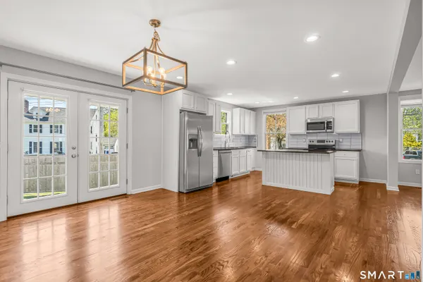 $579,900 | 273 Brooklawn Avenue, Bridgeport, CT 06604