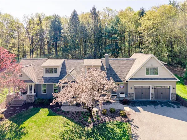 $959,000 | 5826 Glen Road, Coopersburg, PA 18036