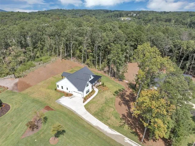 $749,900 | 960 Oxford Road, Ball Ground, GA 30107