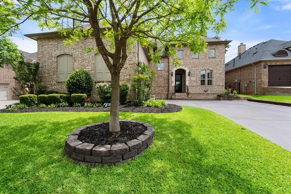 $629,000 | 5416 Runnymede Court, Arlington, TX 76016