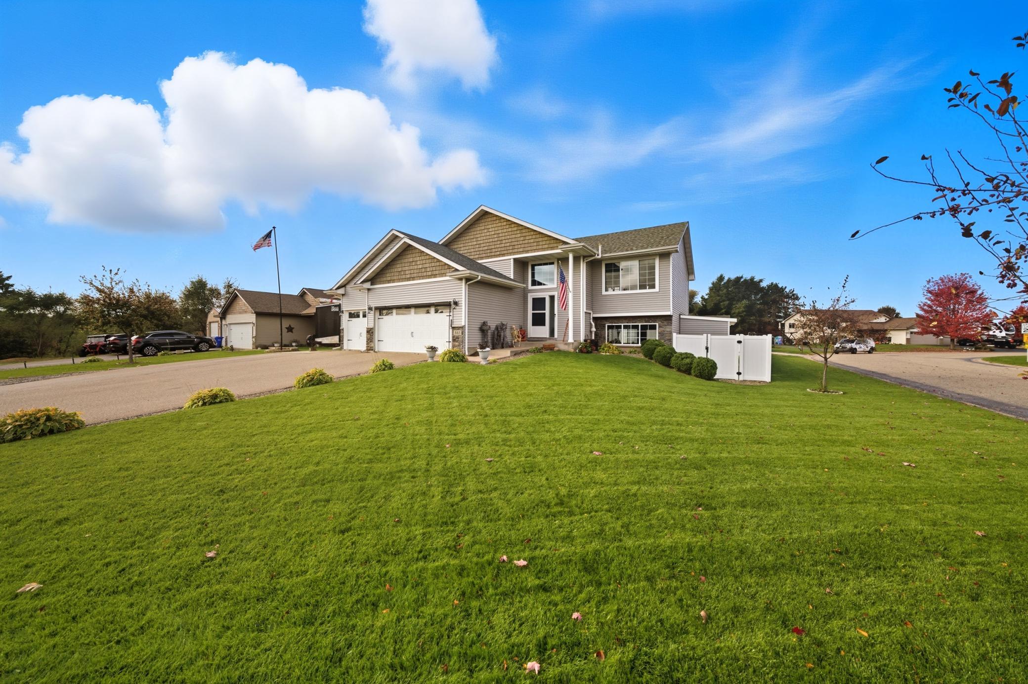 441 Charles Lane Somerset, WI 54025 - Photo 3 of 39