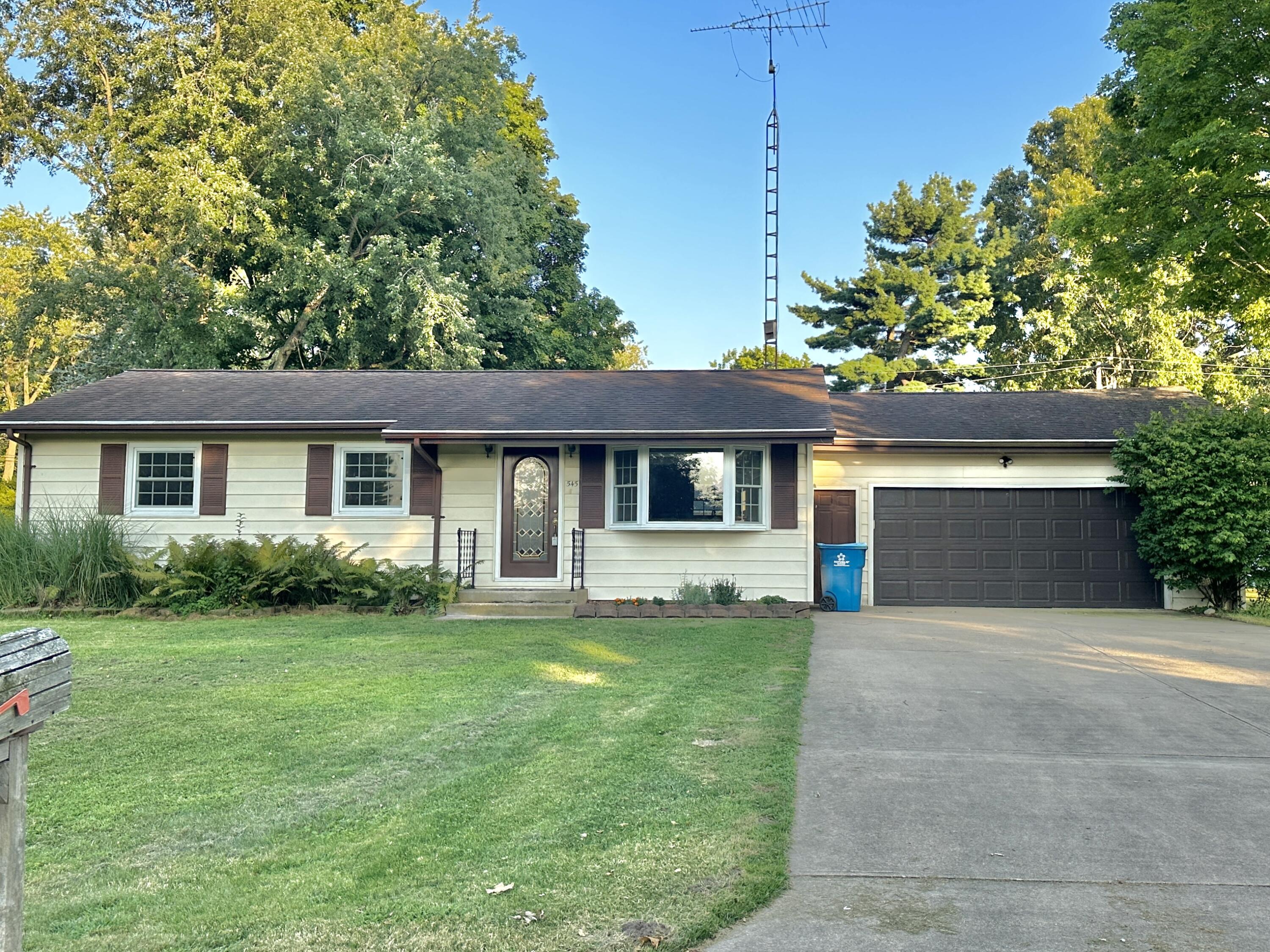 545 Cherry Lane Decatur, MI 49045 - Photo 1 of 1 EE41C8AF-E691-469D-9ECD-953BB7E47CDD