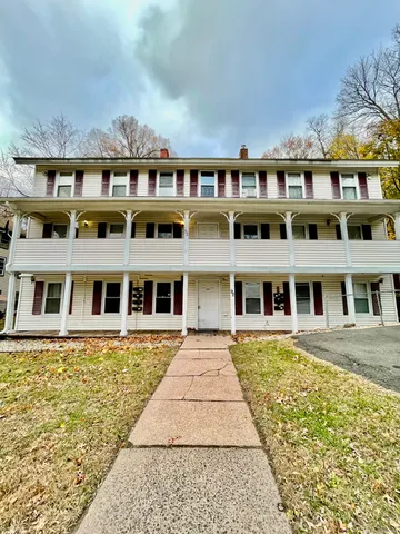 $2,100 | 92 West Main Street, Unit 3, Vernon, CT 06066