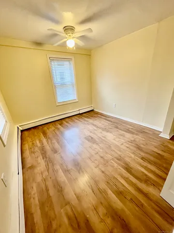 $2,100 | 92 West Main Street, Unit 3, Vernon, CT 06066