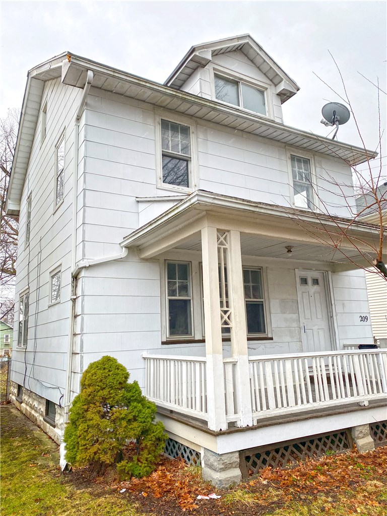 209 Michigan Street Rochester, NY 14606 - Photo 1 of 1