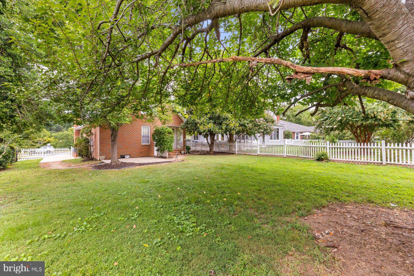 408 Riverside Drive Fredericksburg, VA 22401 - Photo 41 of 61
