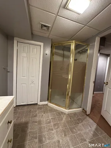 $2,595 | 203 Oakland Street, Unit F, Manchester, CT 06042