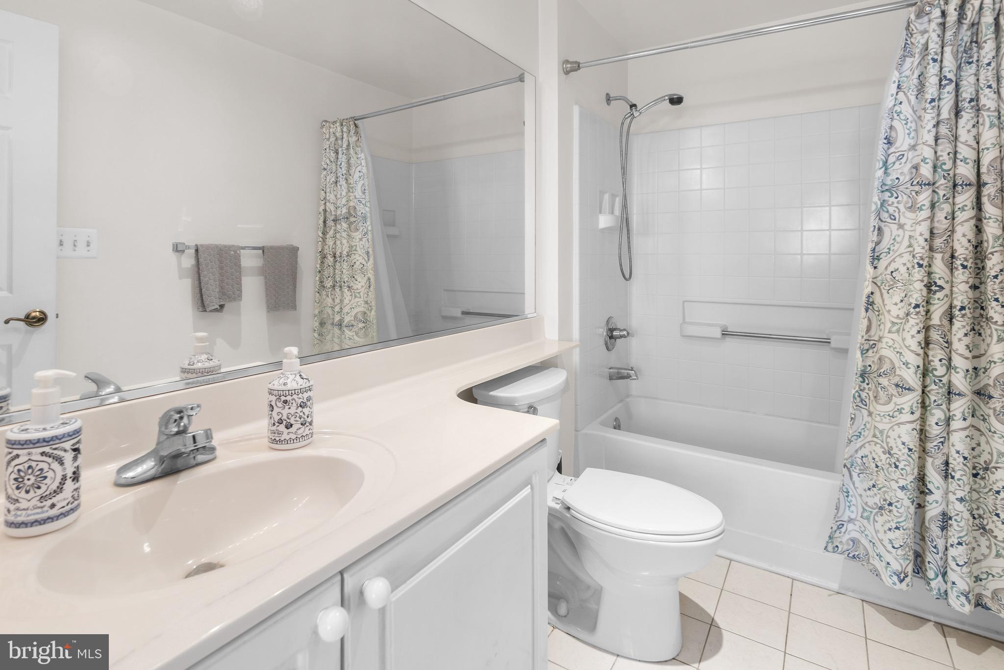 3005 South Leisure World Boulevard, Unit 702 Silver Spring, MD 20906 - Photo 19 of 40 Second En-Suite Full Bathroom