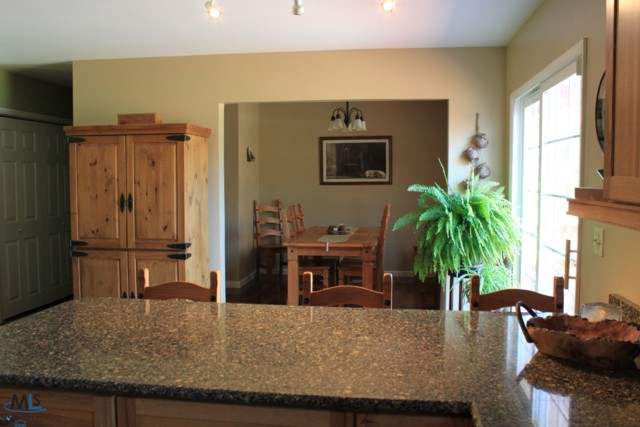 6586 Kilburn Road Jeddo, MI 48032 - Photo 3 of 21 This is a view of the dining room.