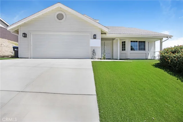 $968,000 | 15015 Aqueduct Lane, Chino Hills, CA 91709