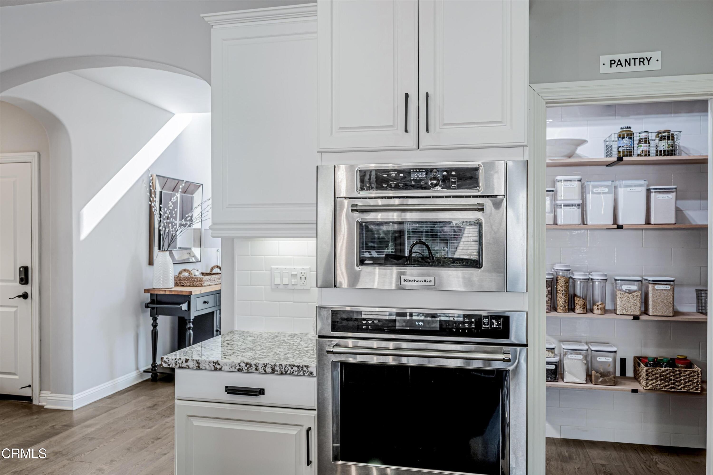 563 Bloomfield Place Camarillo, CA 93012 - Photo 12 of 69 017_563BloomfieldPlace